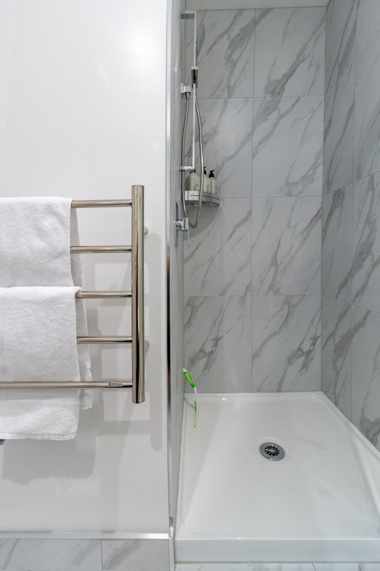 Modern Lifestyle: 2 Bedroom 1 Bath Apartamento Christchurch